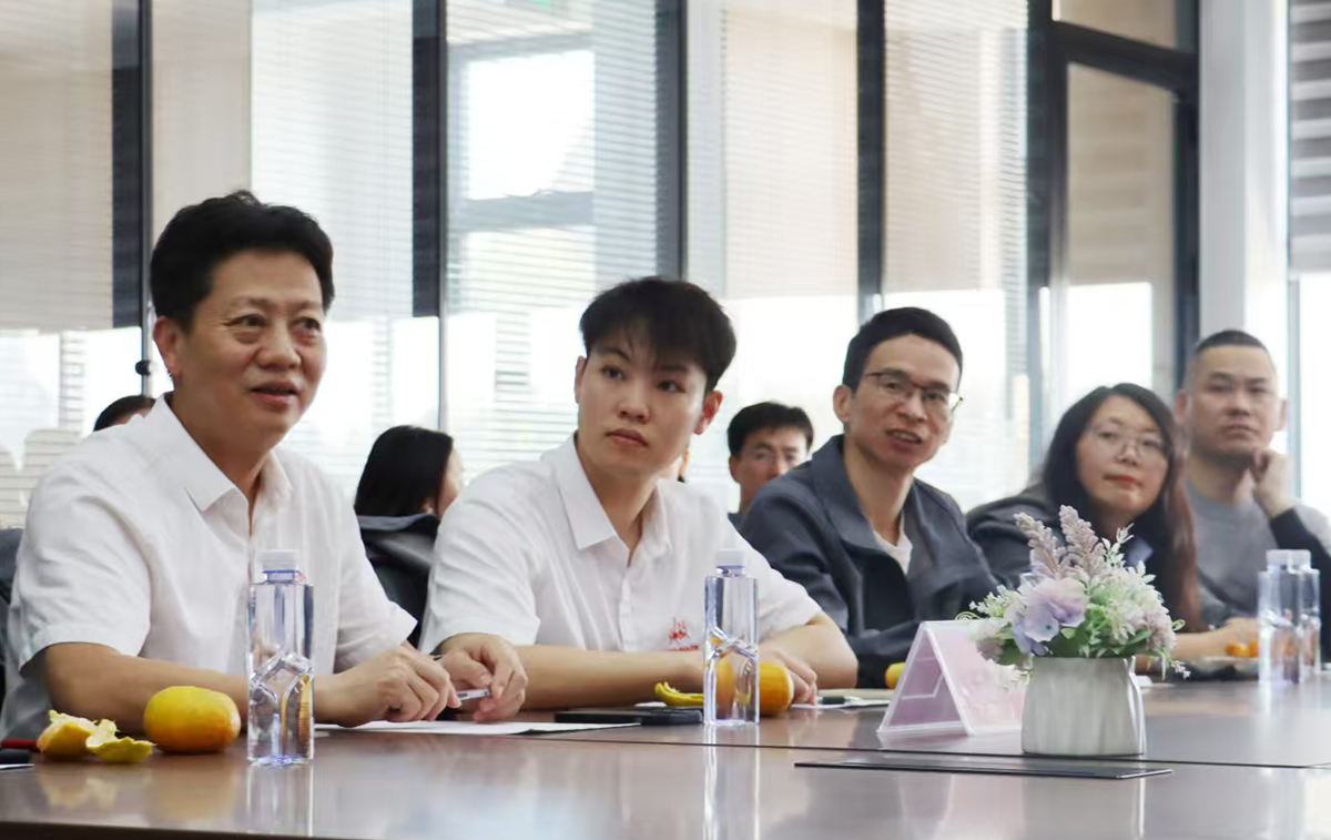 1736739708571493.jpg 02葉聰敏講話.jpg